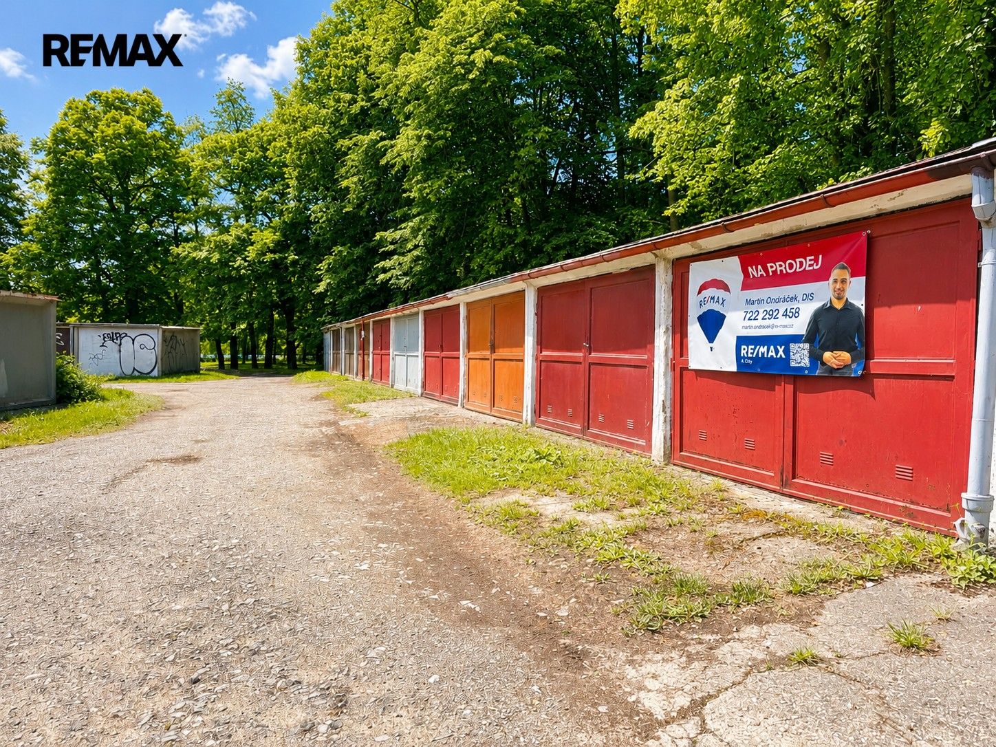 Garáž · 18 m² · Smíchov 2280, Žďár nad Sázavou 1 - 3