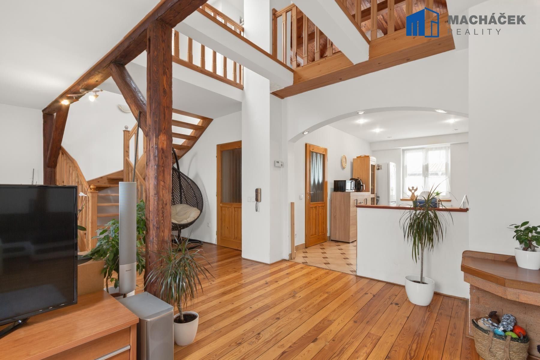 Prodej rodinný dům - Husova  , Duchcov, 376 m² - 5