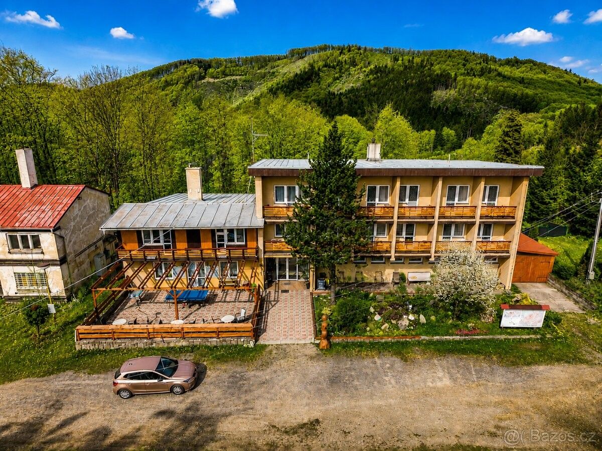 Restaurace, Chvalčov, 768 72 - 1