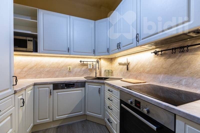 4+1, Přemyslovská, Praha, 109 m²