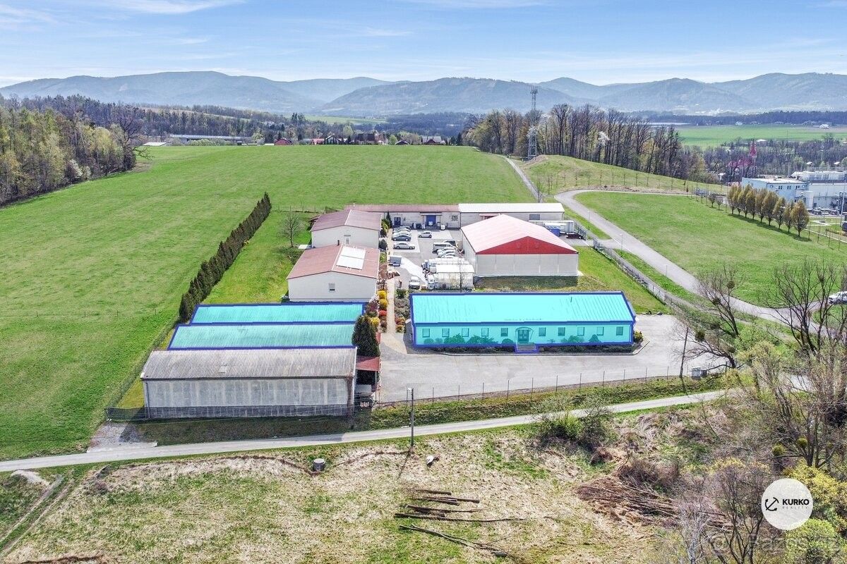 Sklady, Hnojník, 739 53, 900 m²