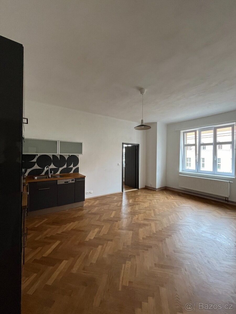 Pronájem byt - Plzeň, 301 00