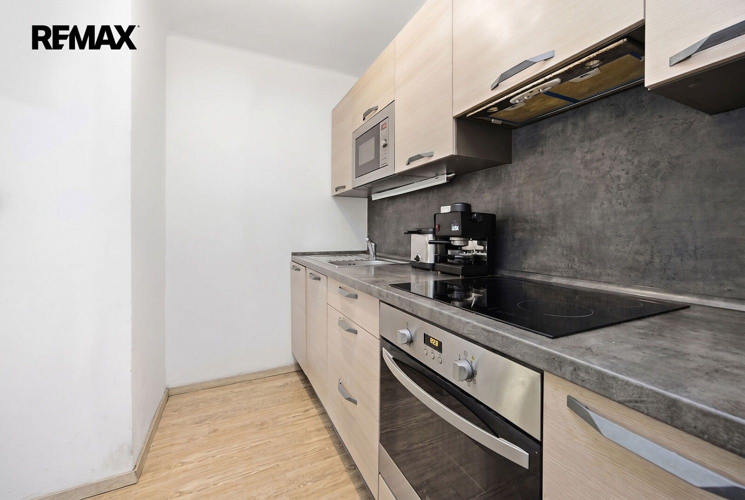 2+1, Praha - Uhříněves, okres Praha 22, Hlavní město Praha, 43 m² - 2