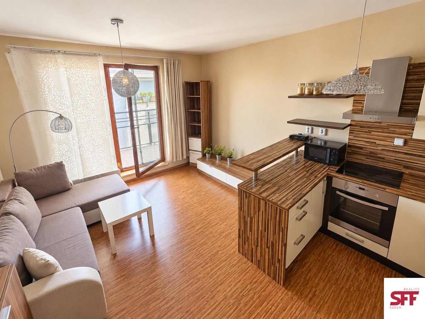 Byt 1+kk · 35 m² · Jana Přibíka, Praha - 3