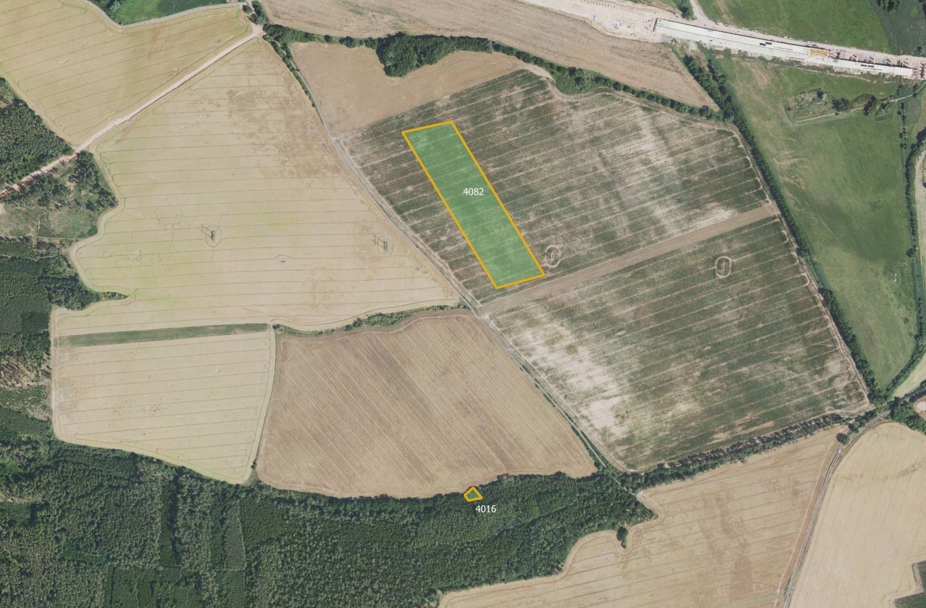 Zemědělské pozemky, Nesuchyně