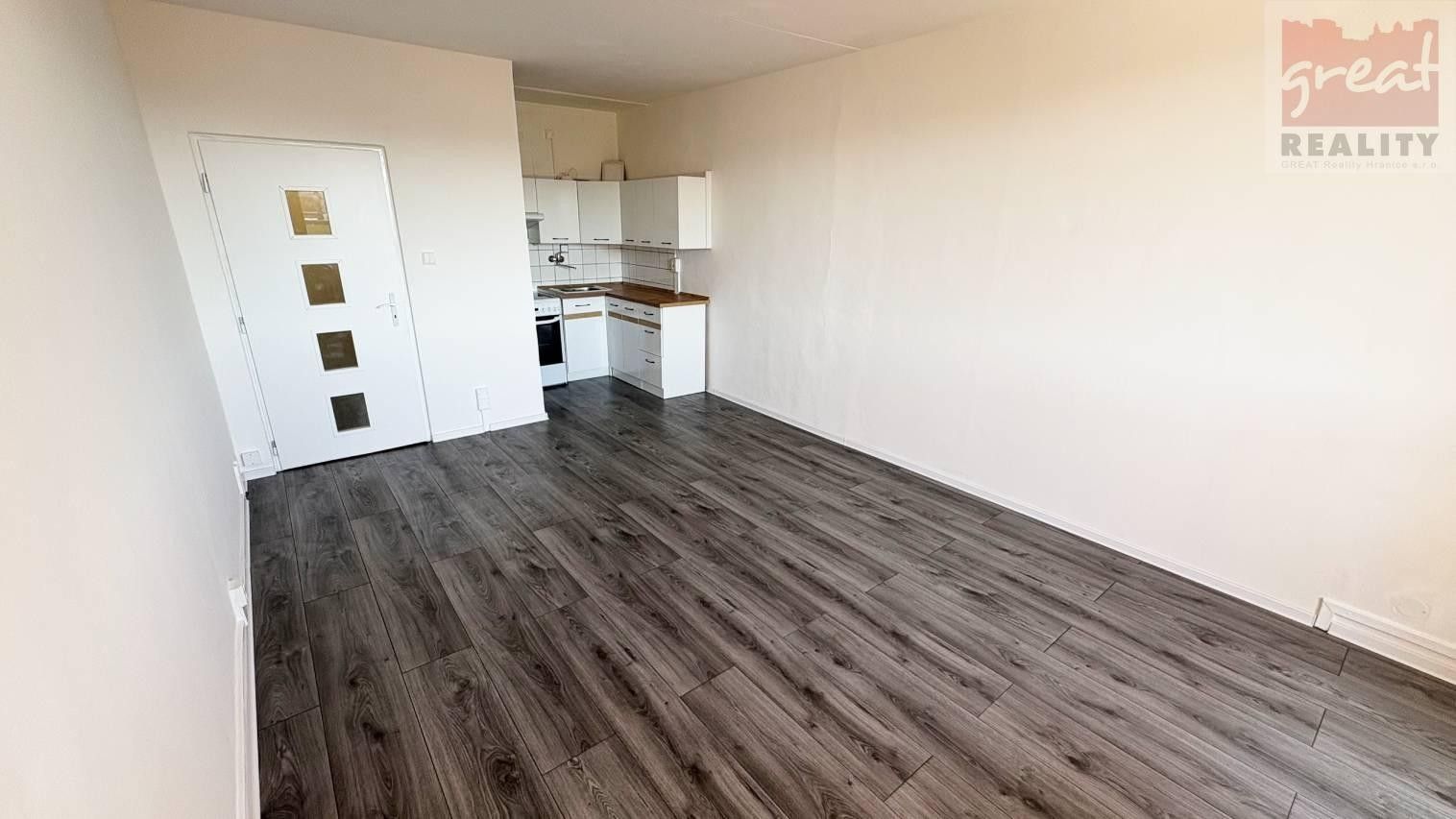 2+kk, Tř. 1. máje, Hranice, 37 m² - 2