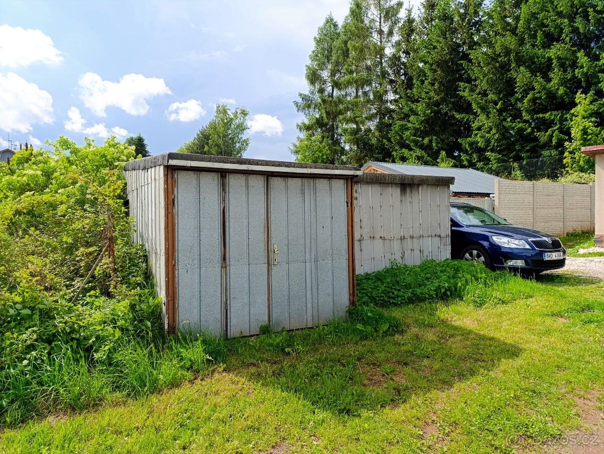 Garáže, Trutnov, 541 01