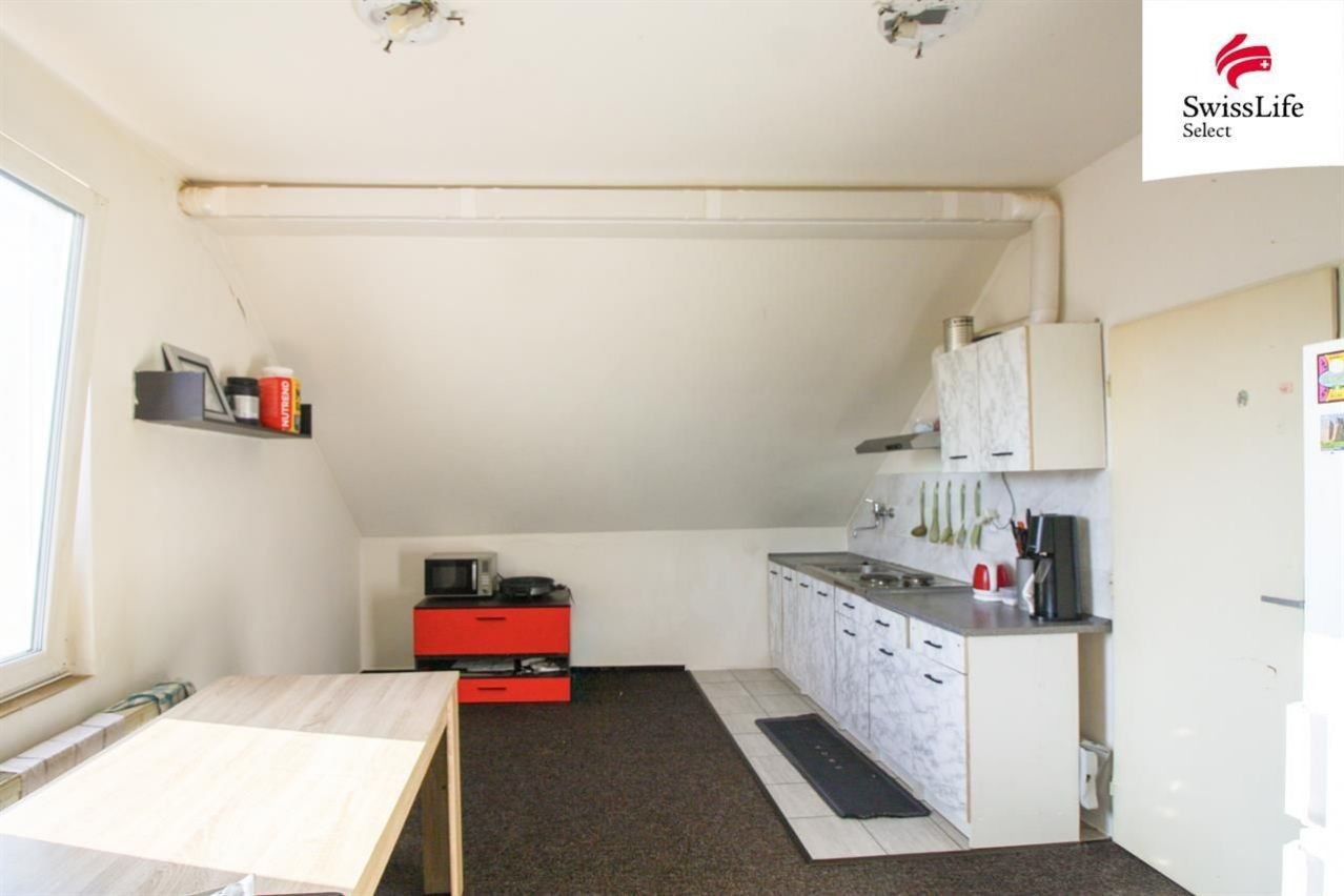 Prodej rodinný dům - Dolní Cerekev, 190 m² - 5