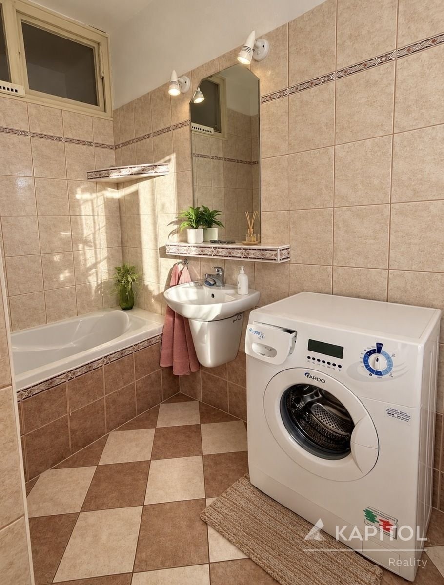 Prodej byt 2+1 - Sv. Čecha 886, Tišnov, 52 m² - 5