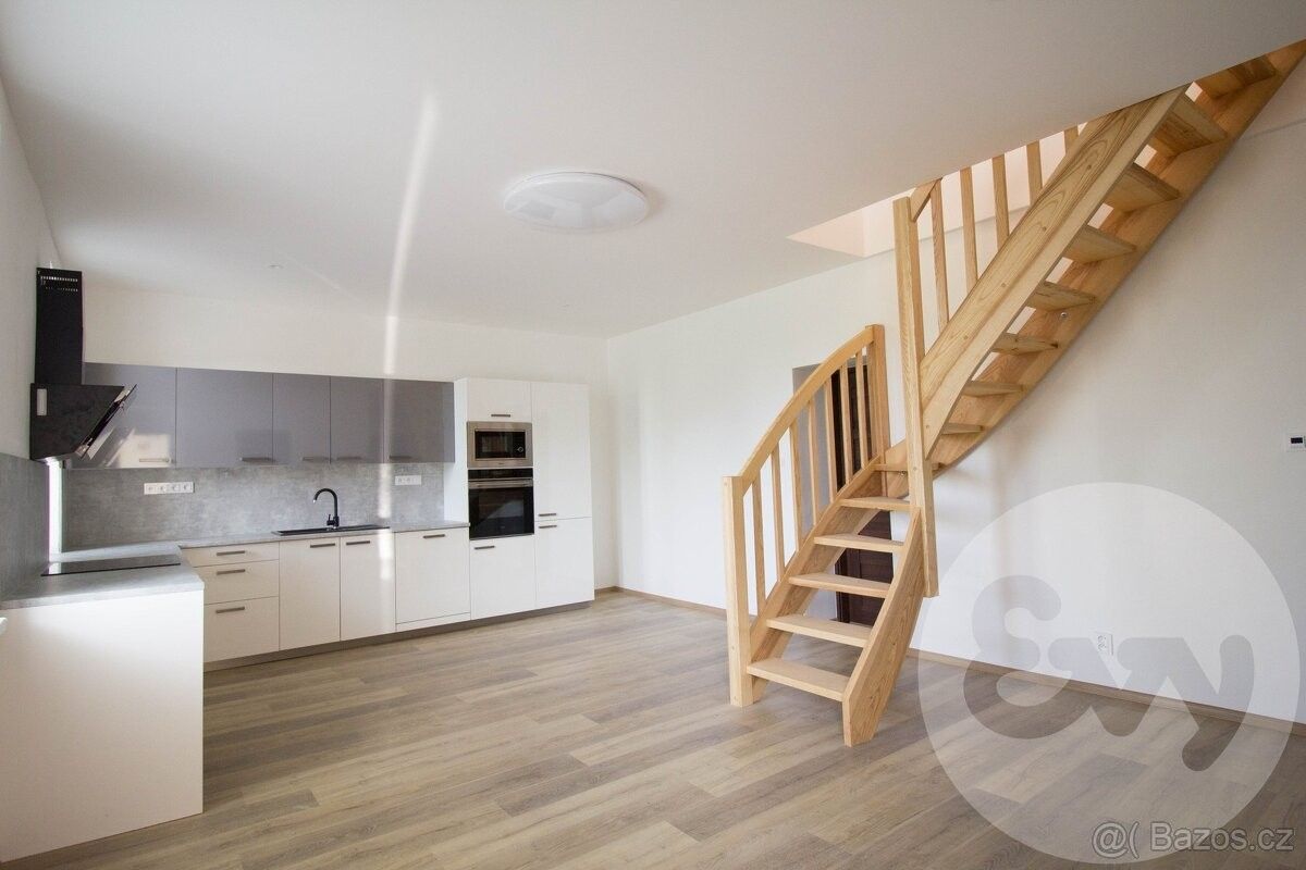 Byty, Ostrava, 716 00