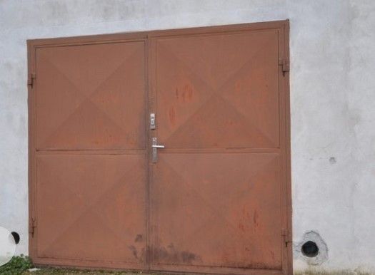 Garáže, Vranovice, 691 25