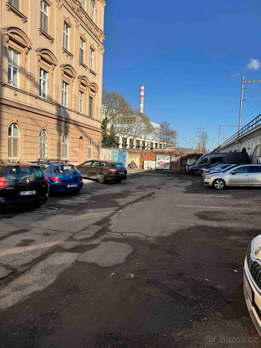 Sklady, Brno, 602 00