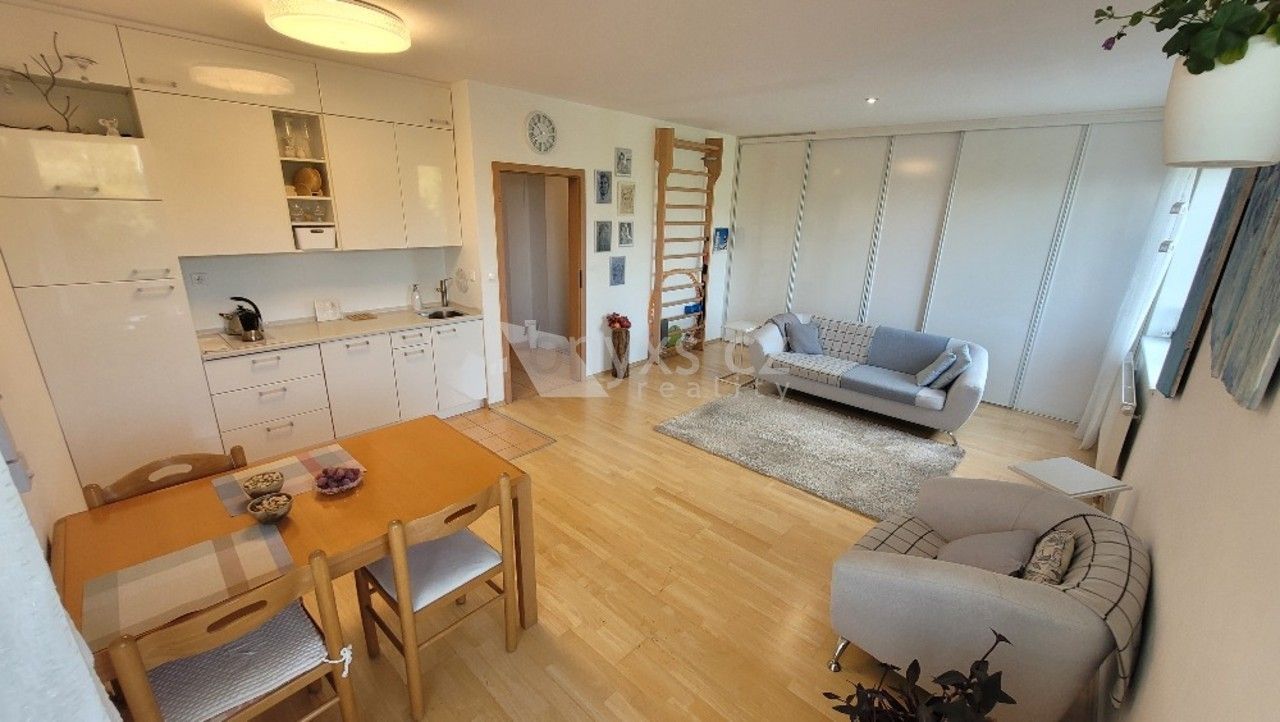 2+kk, Boloňská, Praha, 64 m² - 2