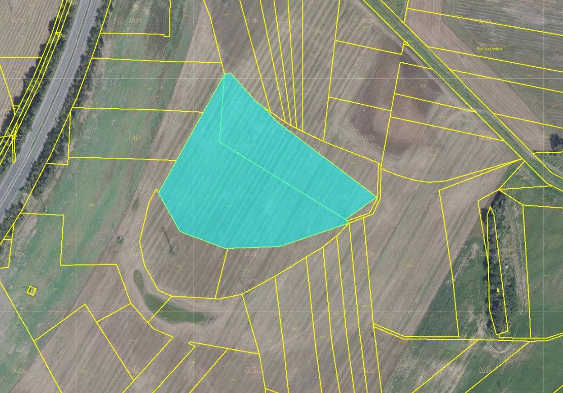 Prodej pozemek pro bydlení - Káraný, 250 75