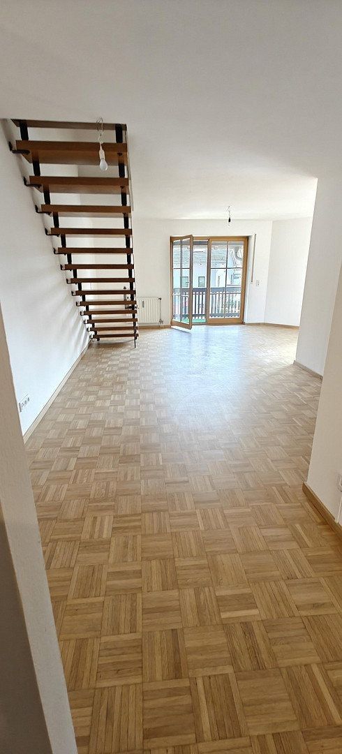 4+1, Zinnebergerstr. 13 Glonn Glonn Bayern 85665, 136 m² - 2
