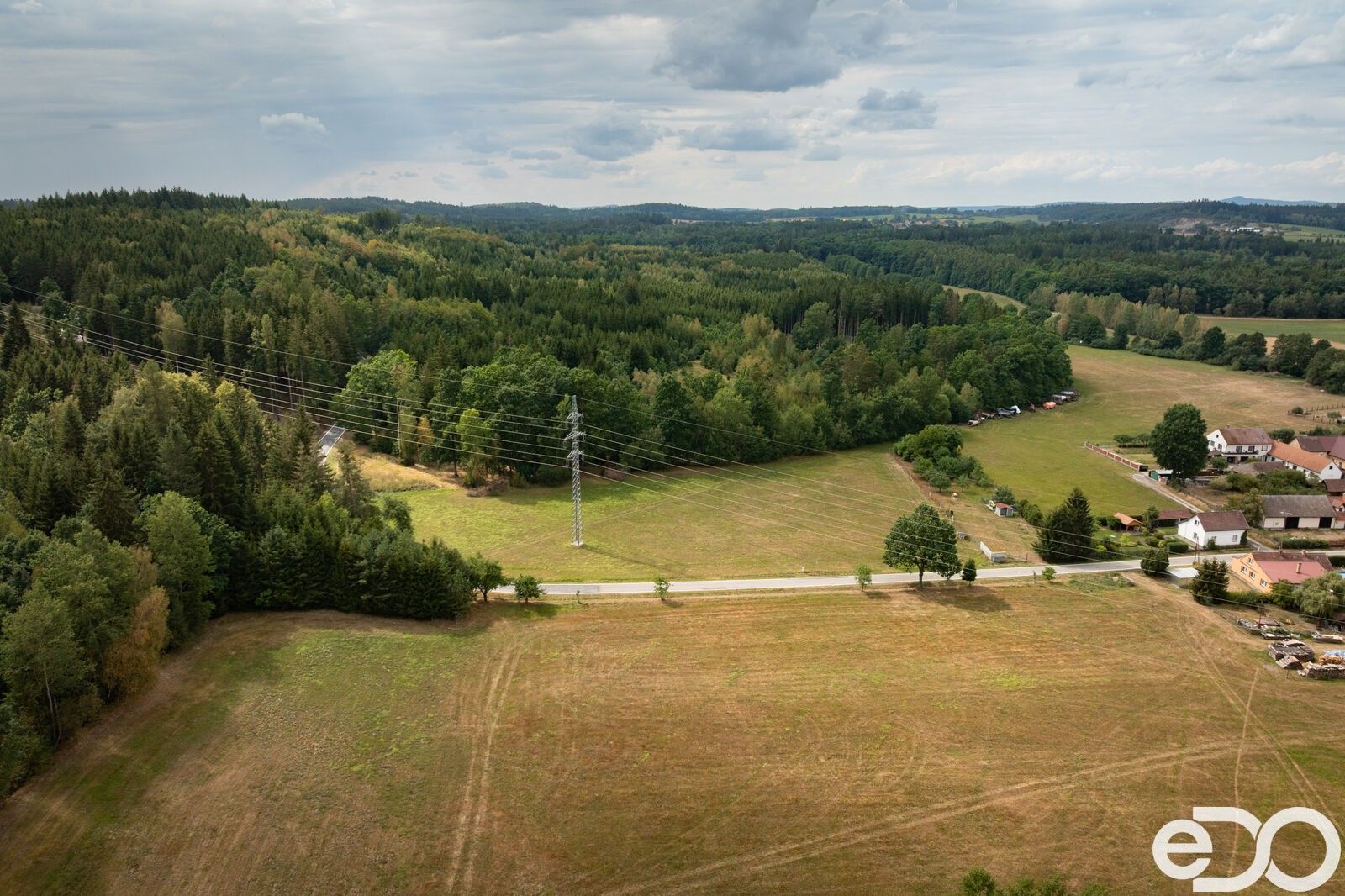 Prodej pozemek pro bydlení - Chobot, 2 104 m² - 5