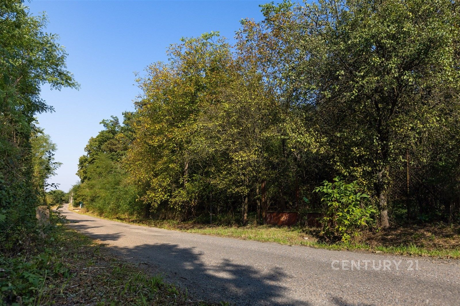 Prodej komerční pozemek - Kuřim