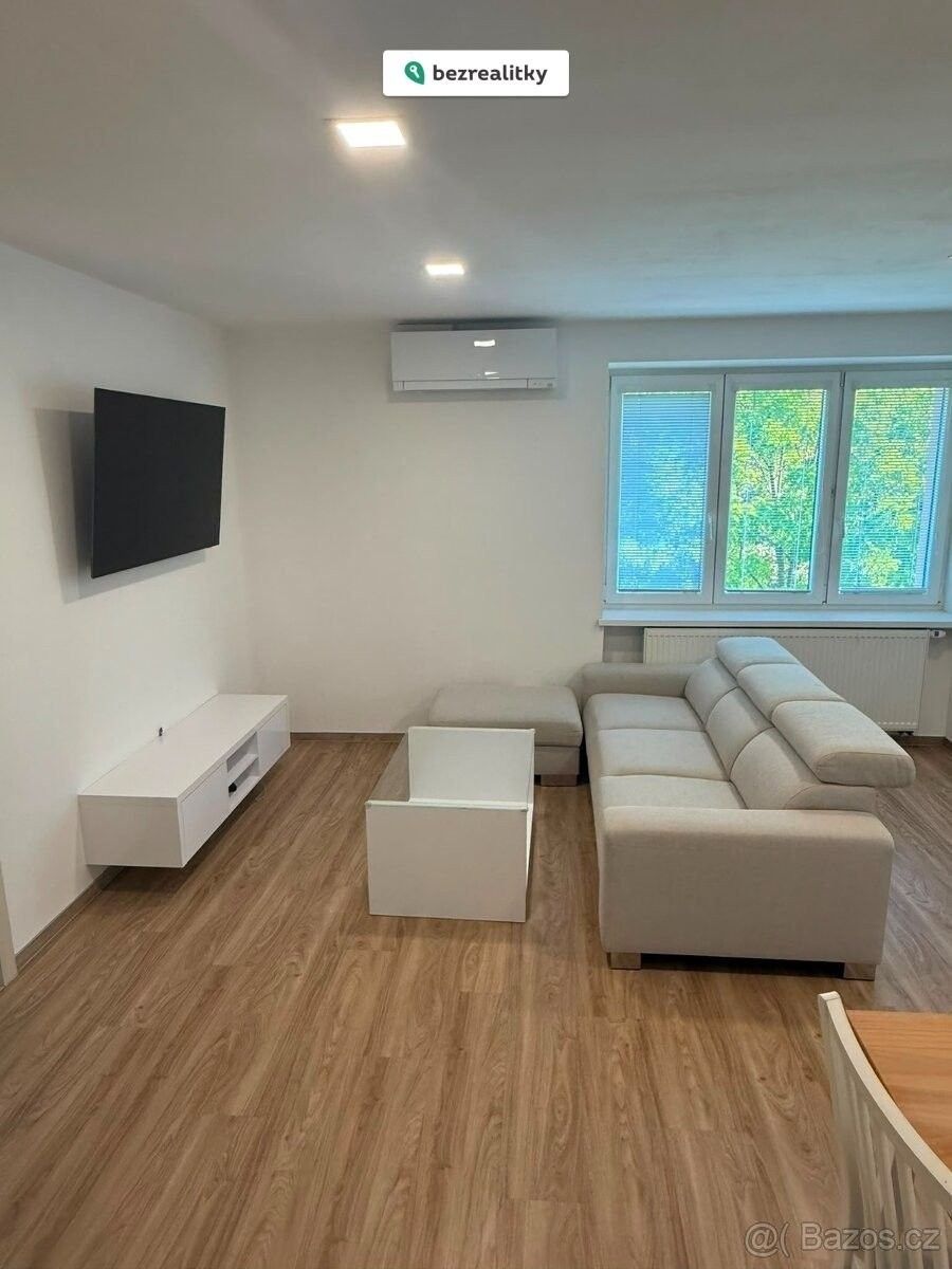 3+kk, Páleníčkova 2451, Kroměříž, 62 m² - 2