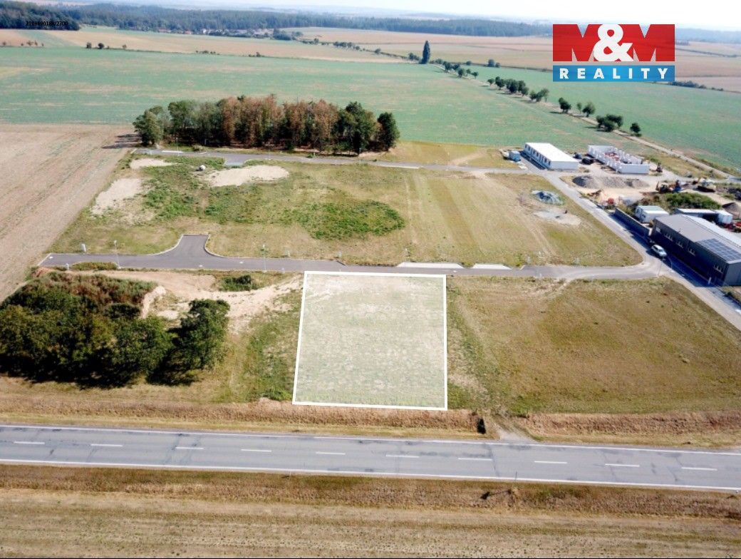 Prodej pozemek pro bydlení - Valeč, 675 53