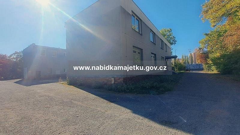Rodinné domy, Cheb, 656 m² - 2