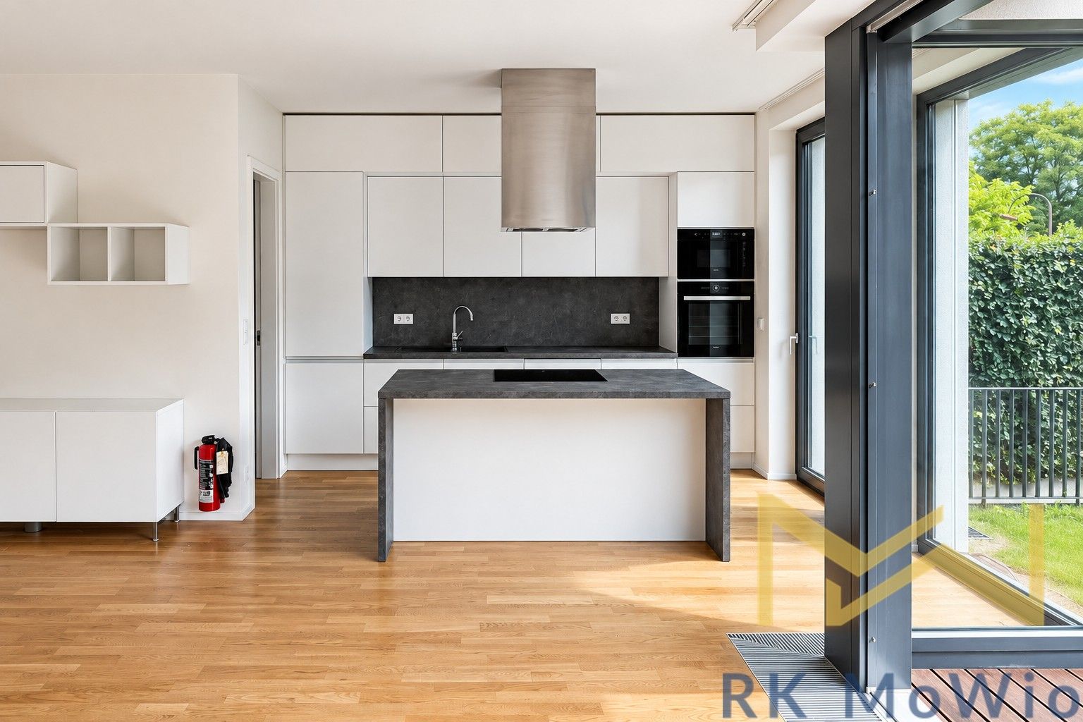 Rodinný dům · 210 m² · V Šáreckém údolí, Praha - 4