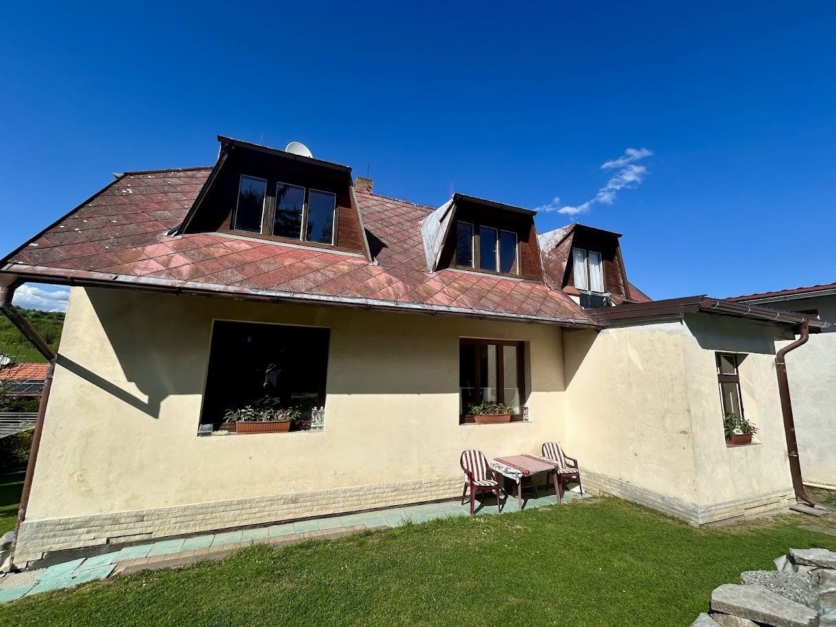 Prodej rodinný dům - Mořina, 110 m²