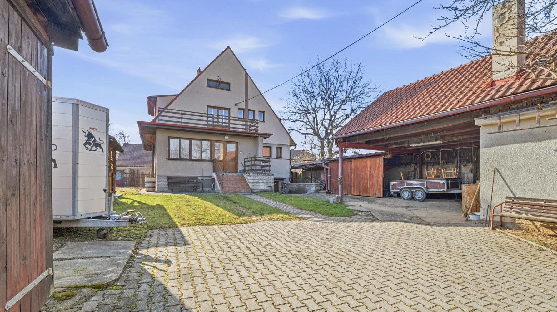 Rodinný dům, 258 m²