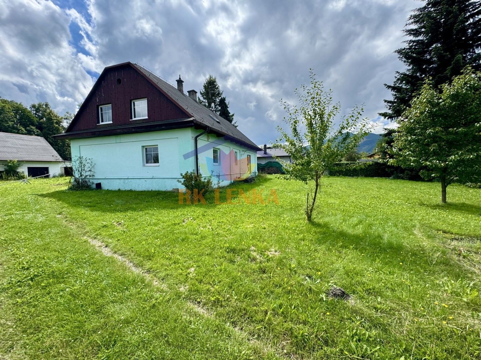 Rodinné domy, Čeladná, 250 m² - 1