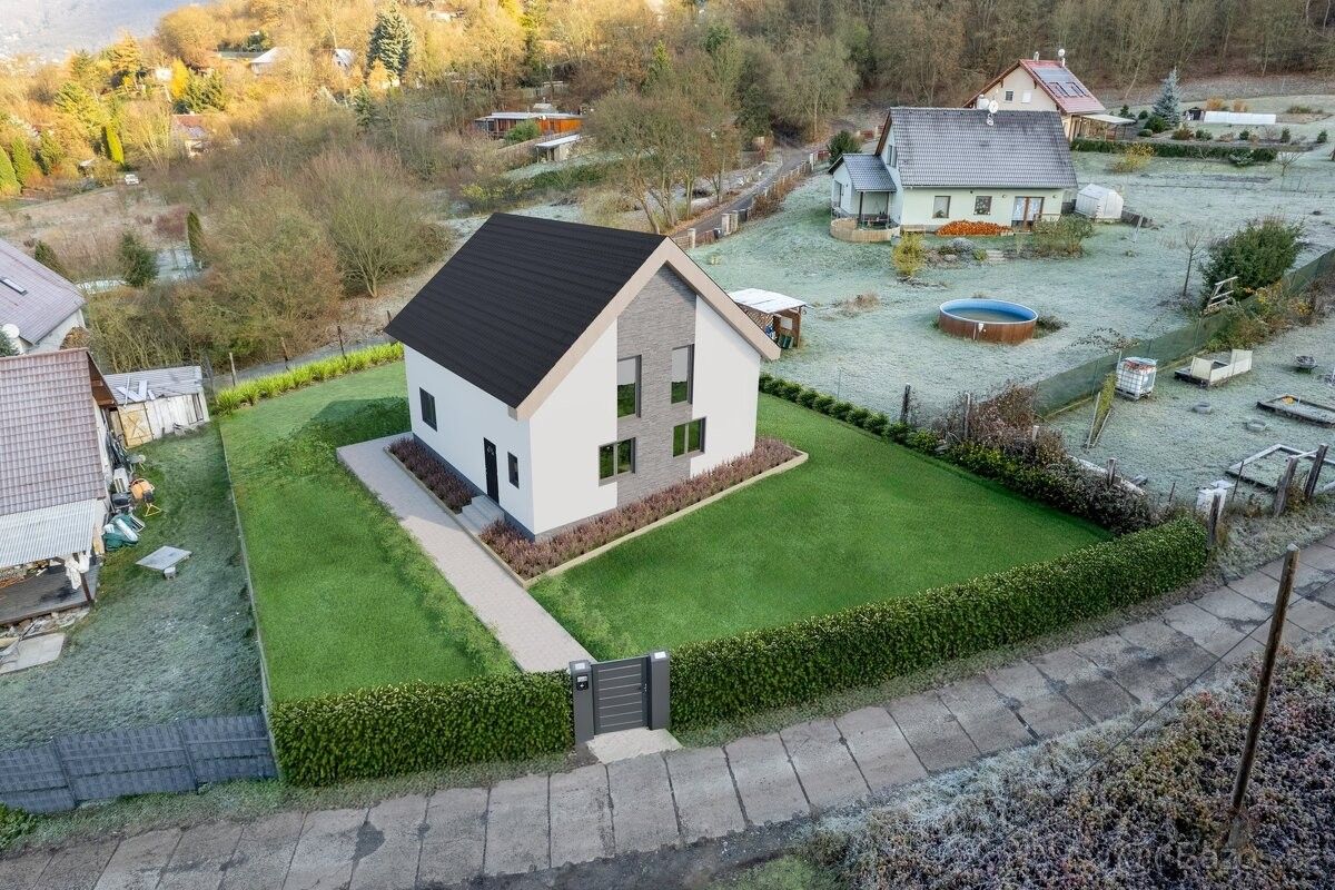 Prodej pozemek pro bydlení - 403 02, Ústí nad Labem