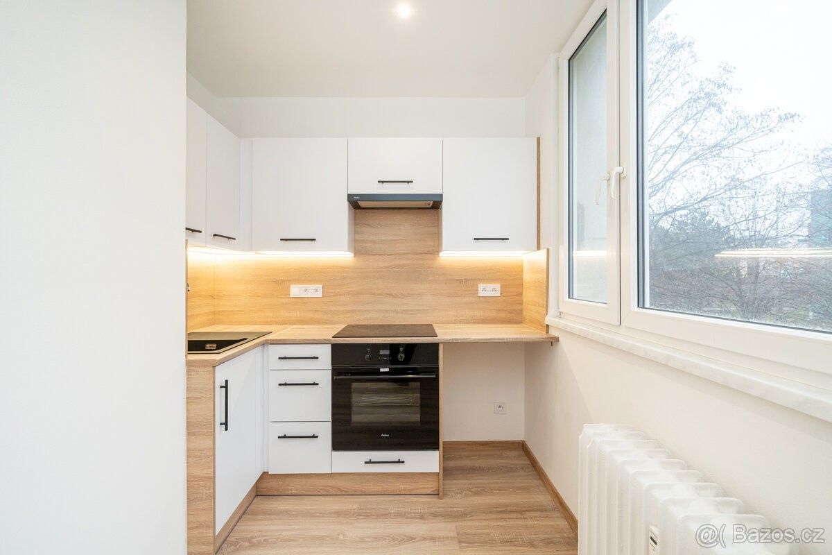 Byty, Ostrava, 700 30