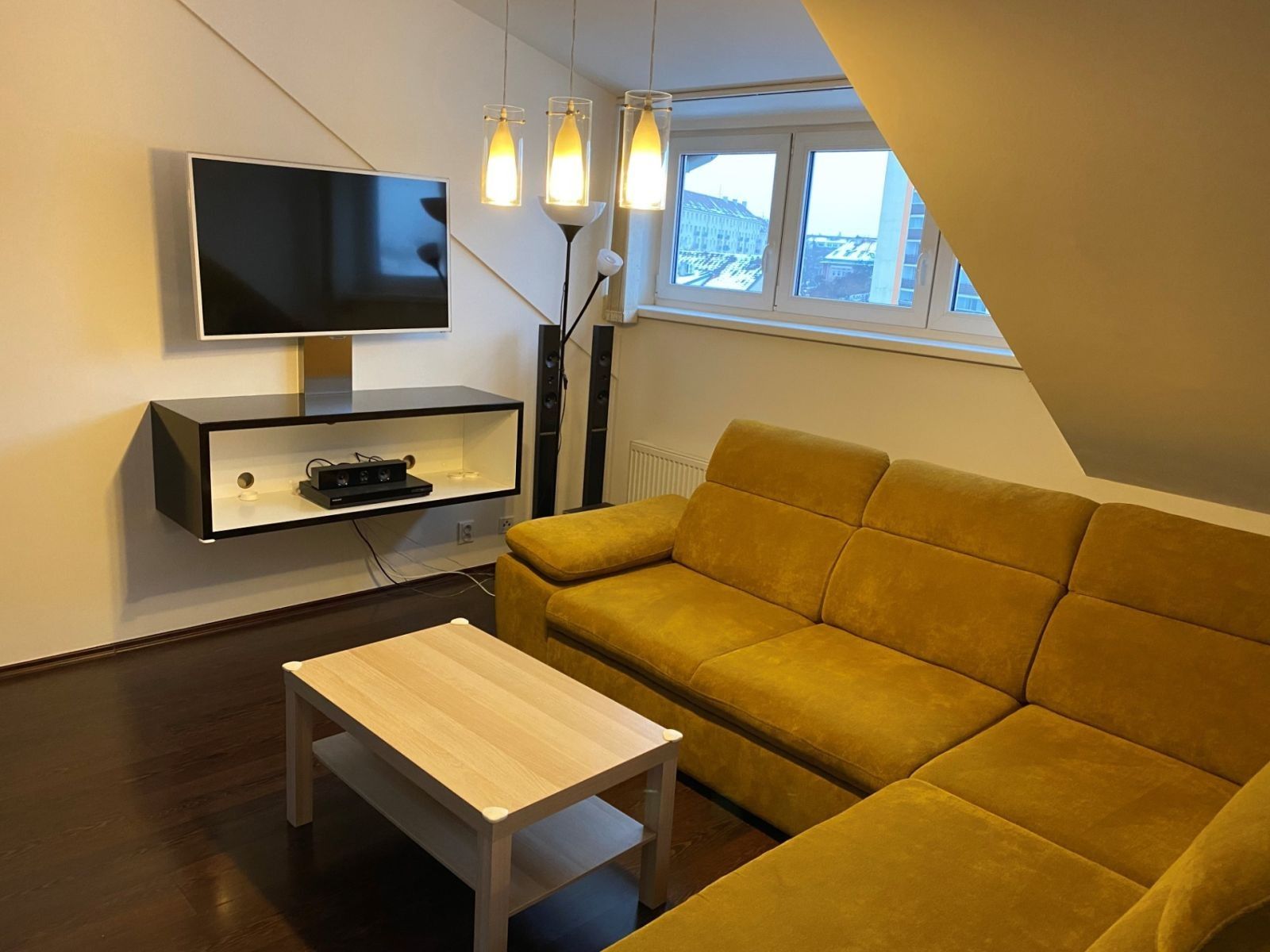 2+kk, Gutova, Praha - Strašnice, 68 m² - 2