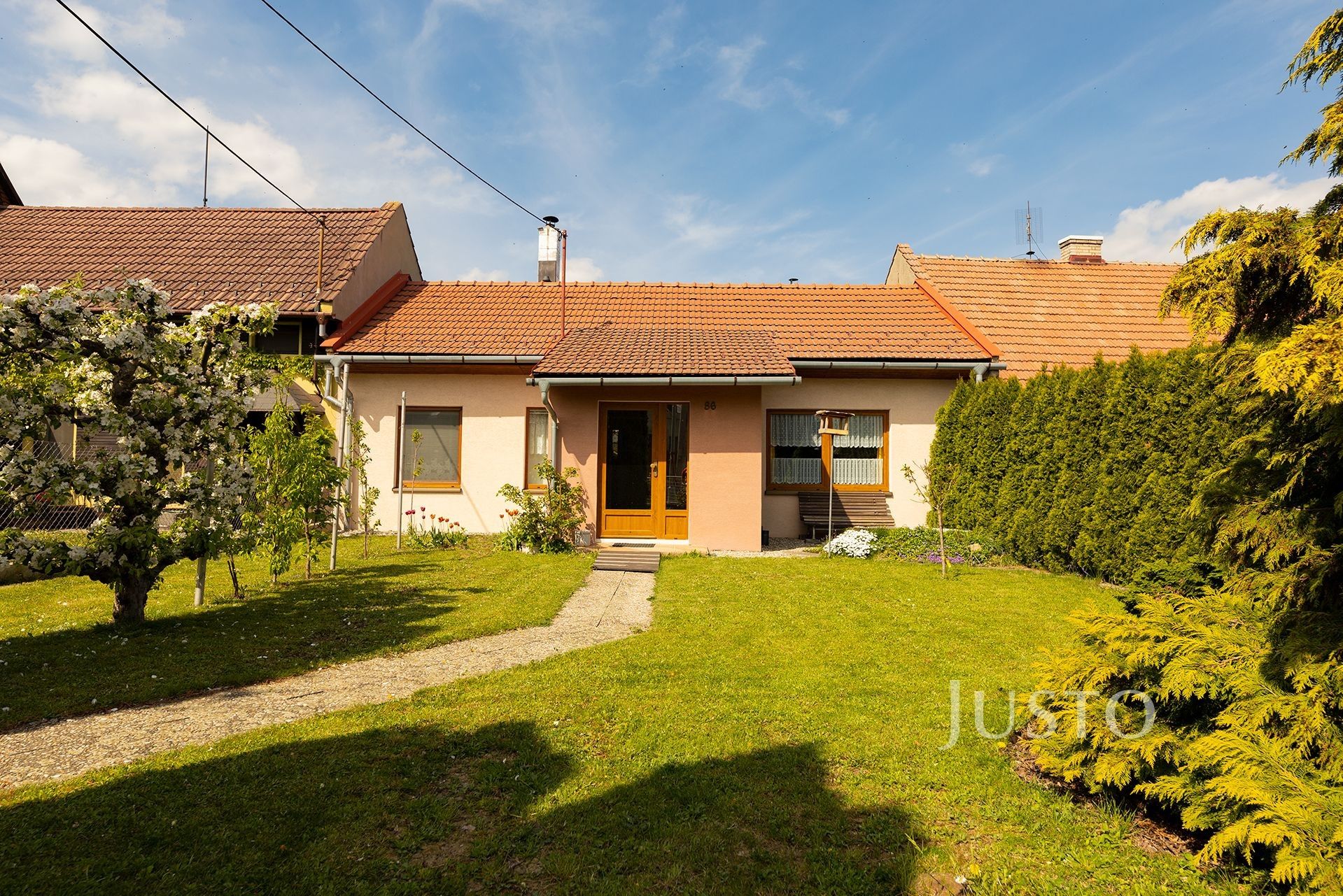 Prodej dům - Kostelany, 135 m²