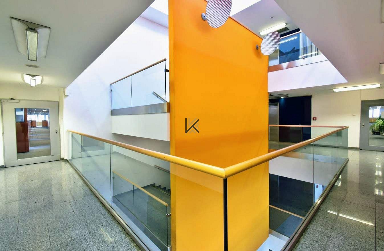 Pronájem kancelář - Praha - Štěrboholy, okres Praha 15, Hlavní město Praha, 674 m² - 5