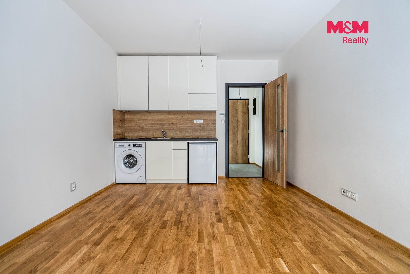 Byt 1+kk · 24 m² · U Zličína, Praha - 3