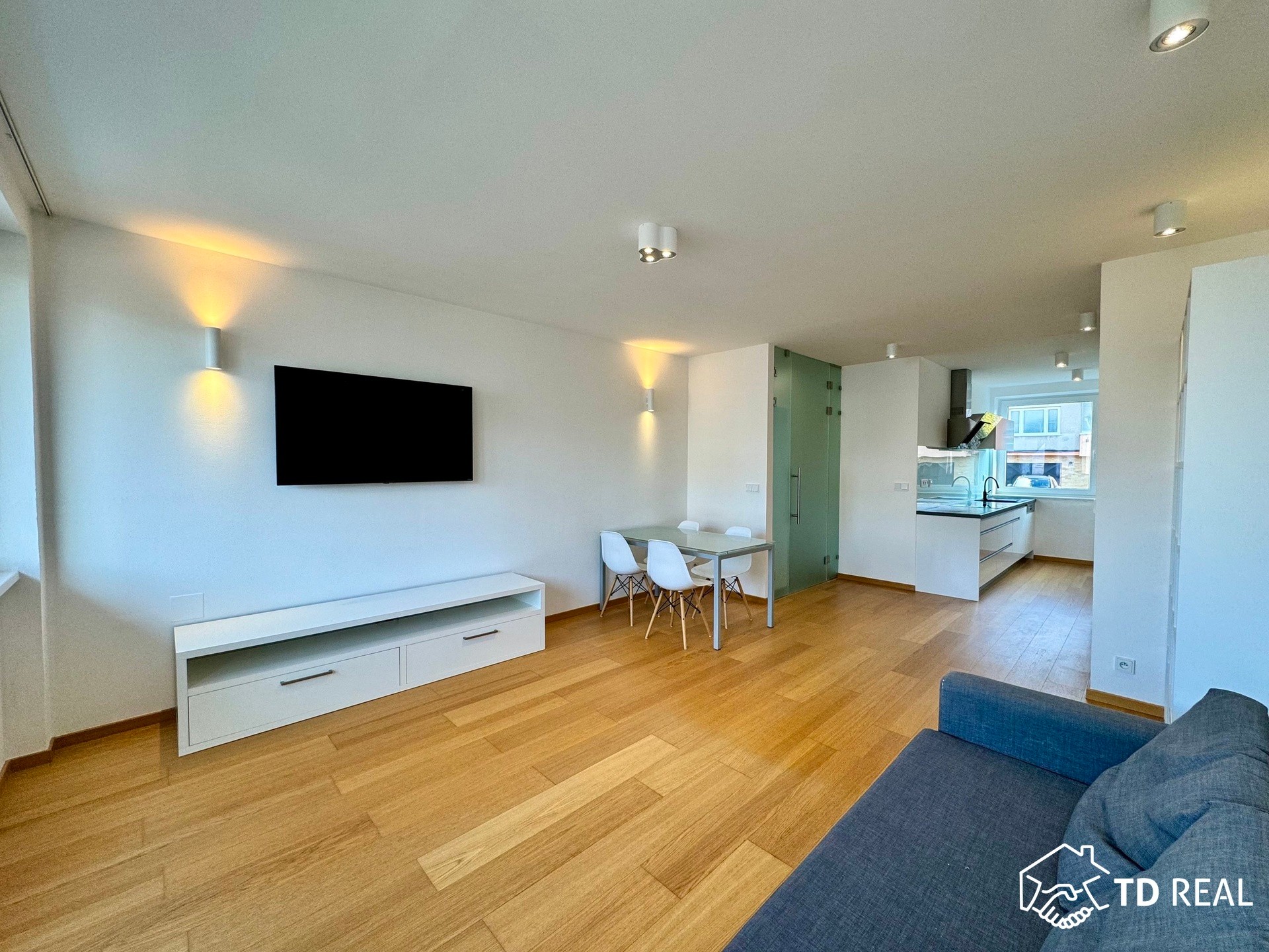 Pronájem byt 3+kk - Čelakovského, Blansko, 110 m² - 1