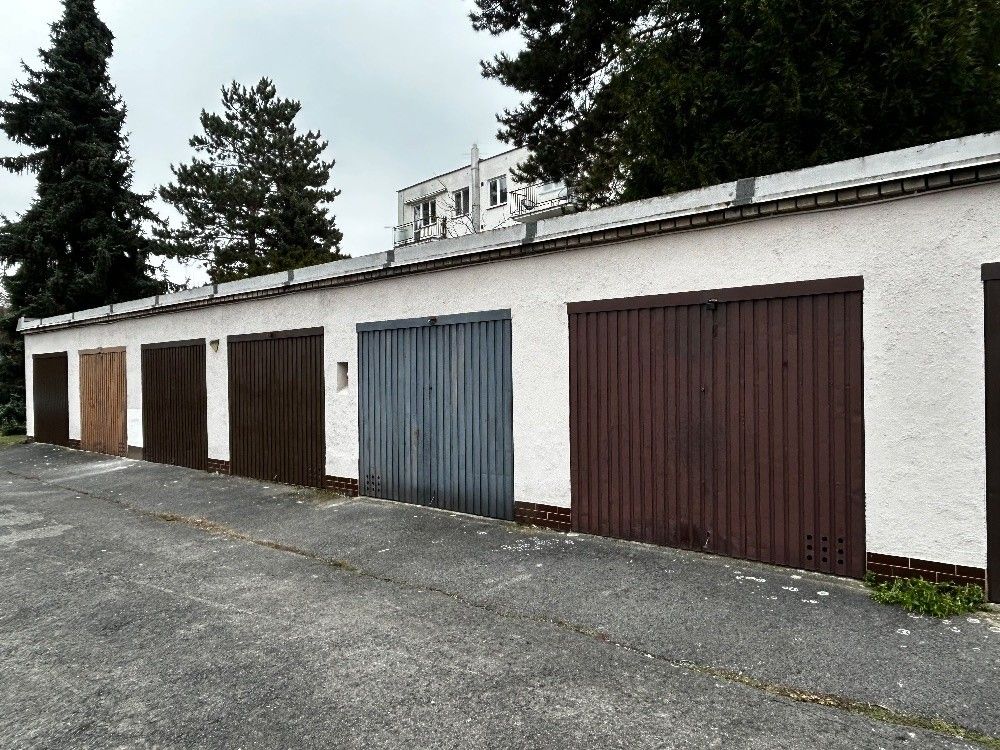 Pronájem garáž - Praha, 140 00