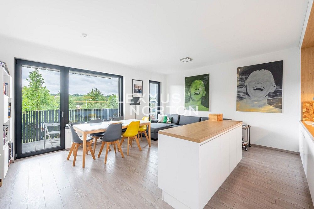 Byt 4+kk · 91 m² · Praha - Ruzyně, okres Praha 6, Hlavní město Praha - 3