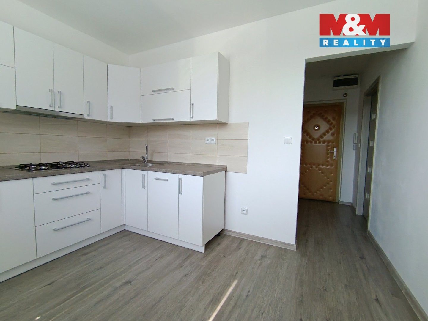 Pronájem byt 1+1 - Tolstého, Frýdek-Místek, 35 m²