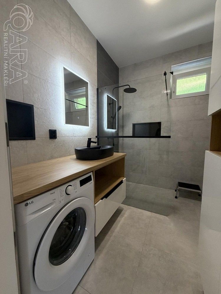 2+1, Praha - Hodkovičky, okres Praha 4, Hlavní město Praha, 80 m² - 2
