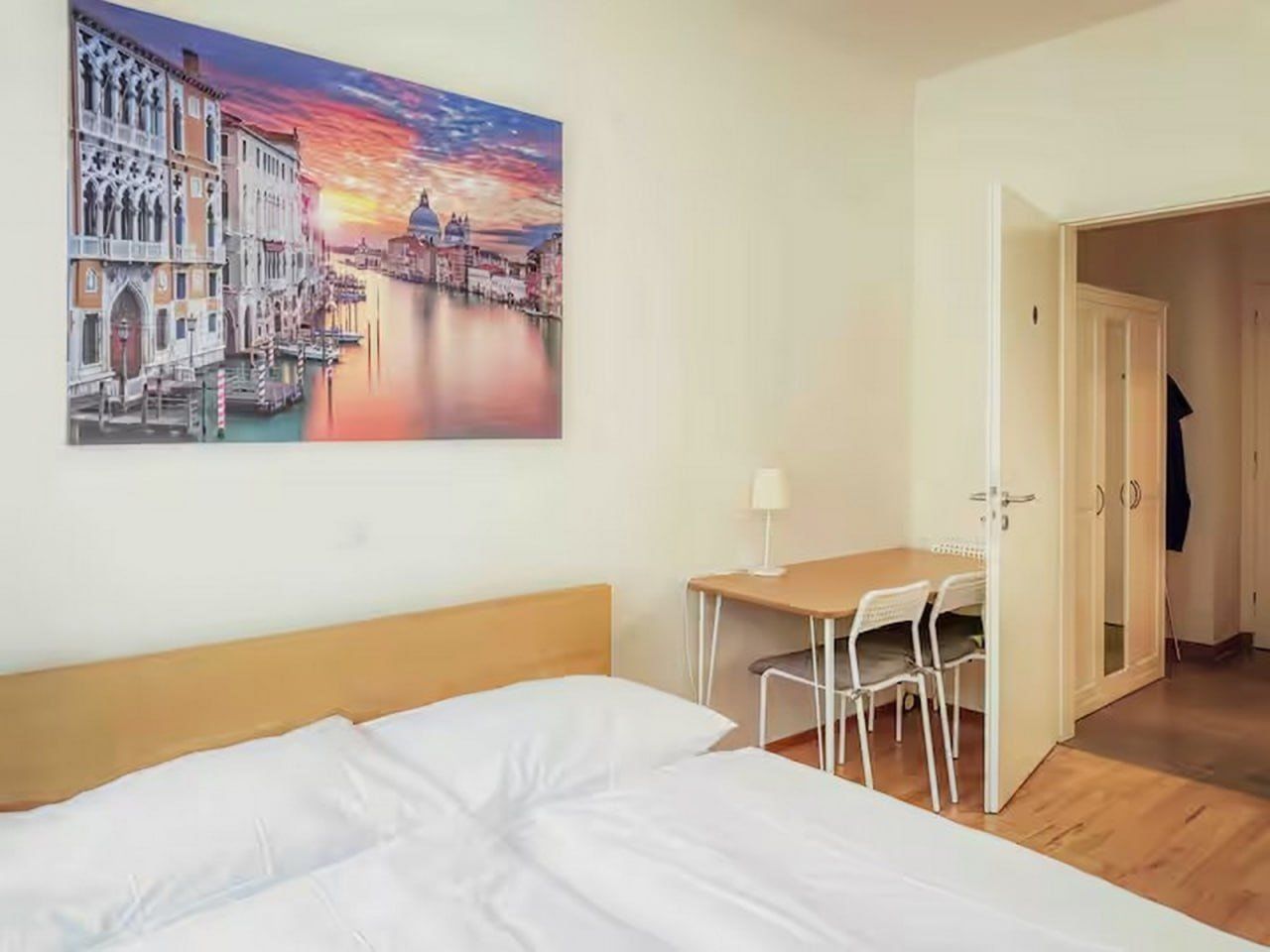 Pronájem byt - Tyršova, Praha - Nové Město, 27 m² - 2