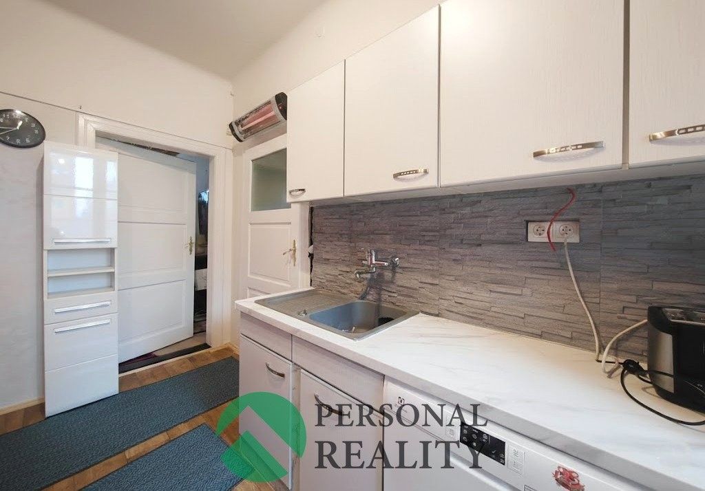 Prodej byt - Karlovy Vary, 360 05