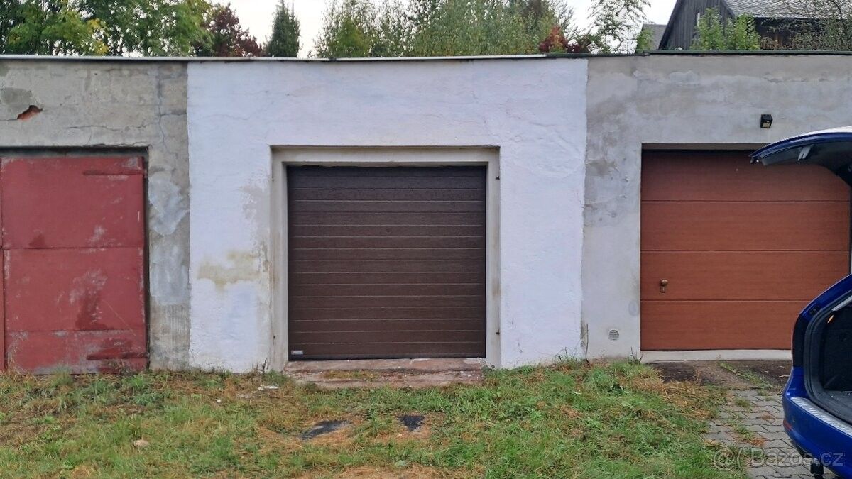 Garáže, Liberec, 460 01
