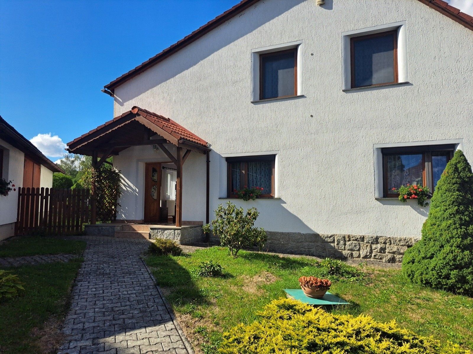 4+1, Plánice - Lovčice u Klatov, Plzeňský kraj, 180 m² - 2