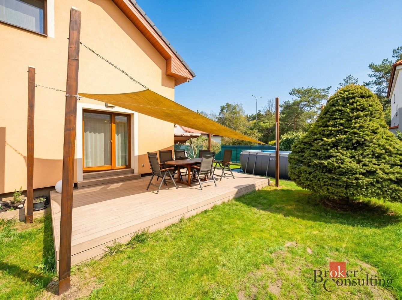 Rodinný dům · 268 m² · Praha - Dolní Chabry, okres Praha 8, Hlavní město Praha - 3