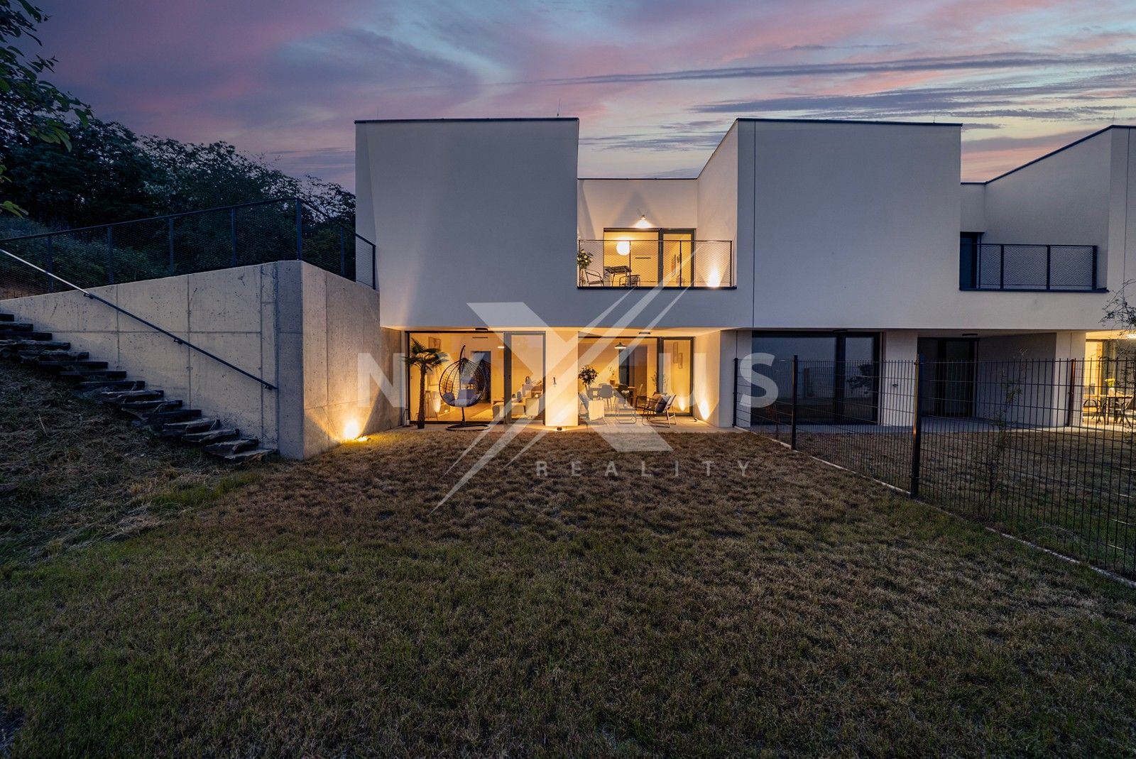 Rodinné domy, K Housličkám, Praha, 250 m²