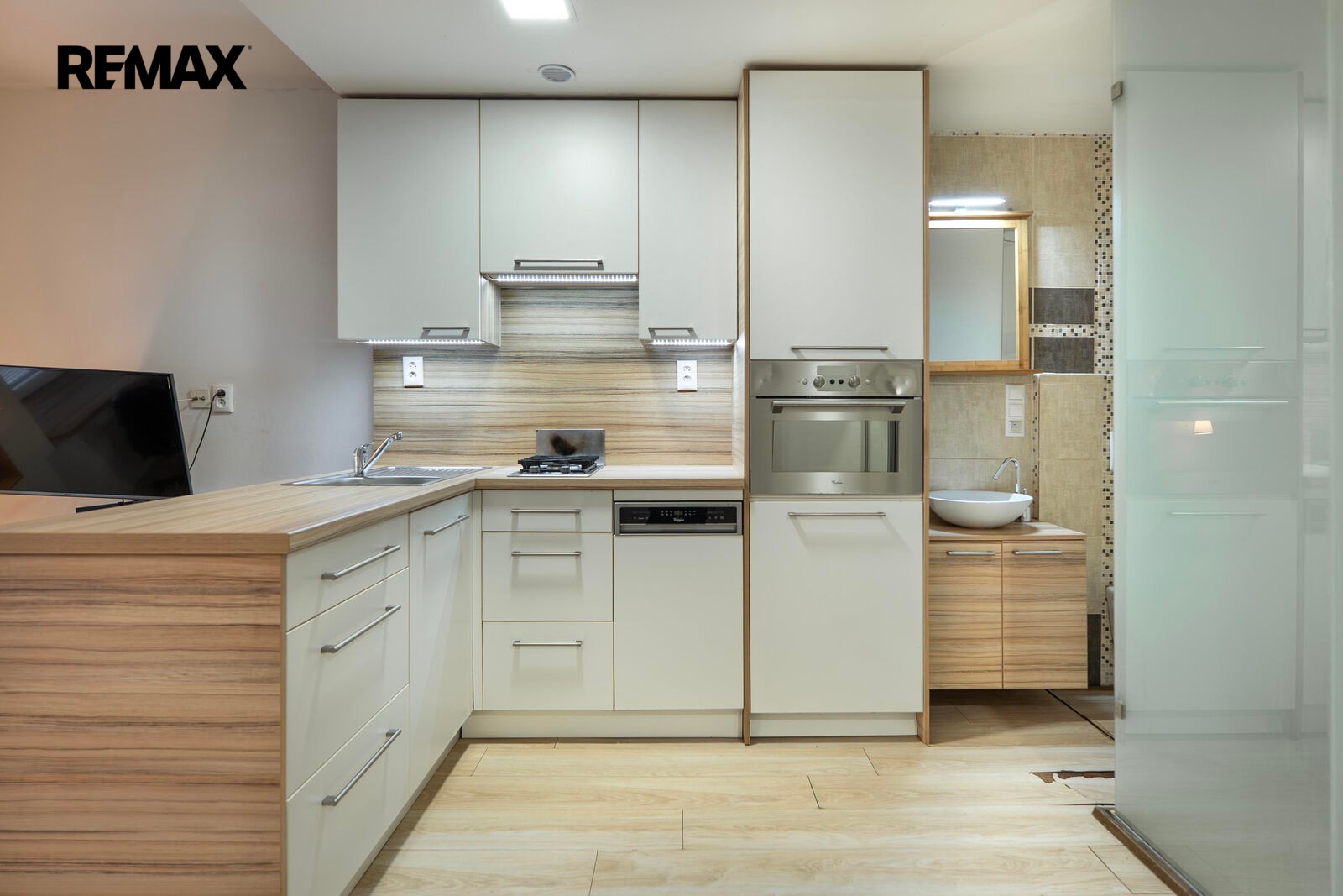 Byt 1+kk · 27 m² · U průhonu 1138, Praha Holešovice - 3