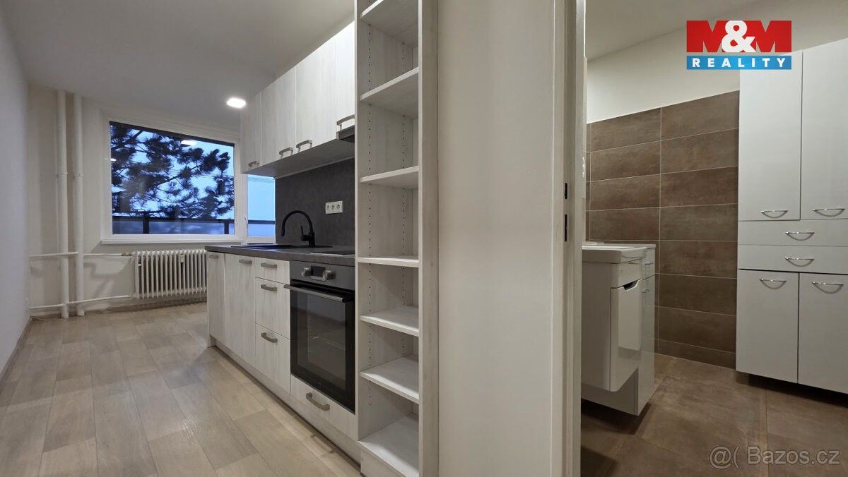 Pronájem byt - Sokolov, 356 01