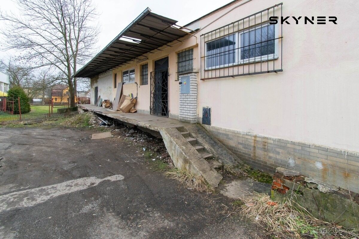 Sklady, Ústí nad Labem, 400 01