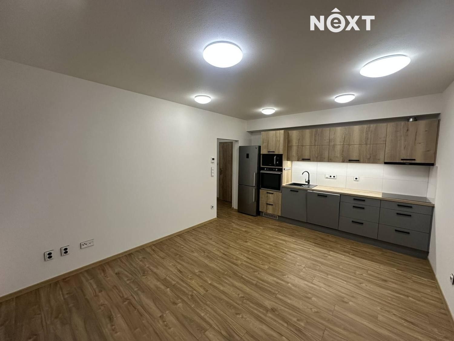 2+kk, Hlinecká 2857, České Budějovice, 38 m²