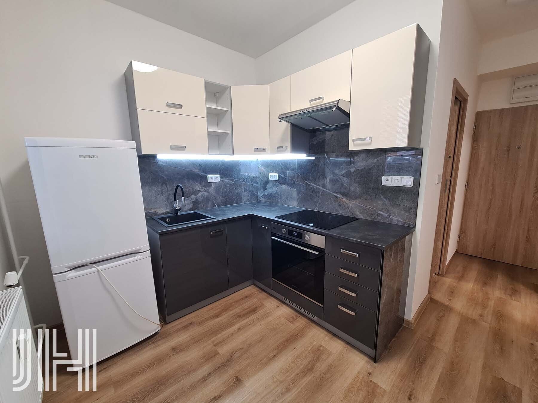 Pronájem byt 1+1 - Sídliště Sport, Kostelec na Hané, 32 m²